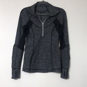 LULULEMON PULLOVER, great condition